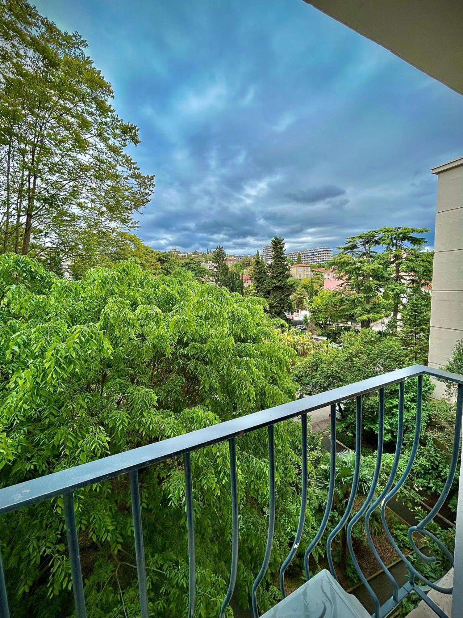 Lovely Riviera Apartment Nice Bagian luar foto